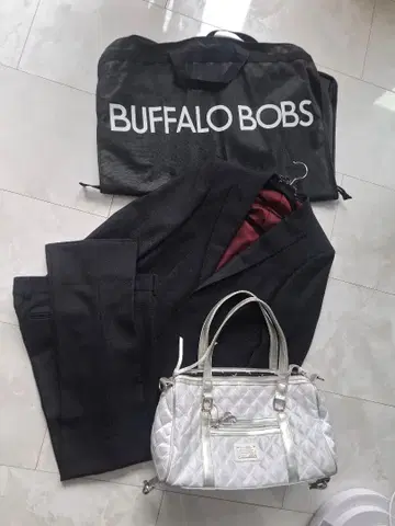 가방 포함! 새상품! 반값 이하! BUFFALO BOBS