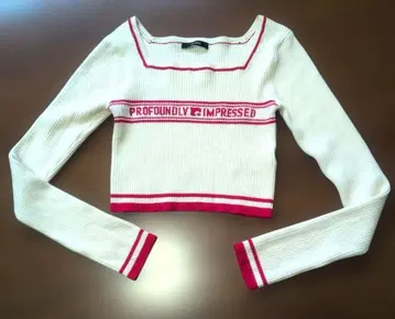 EMODA 긴팔 크롭 니트 F 사이즈