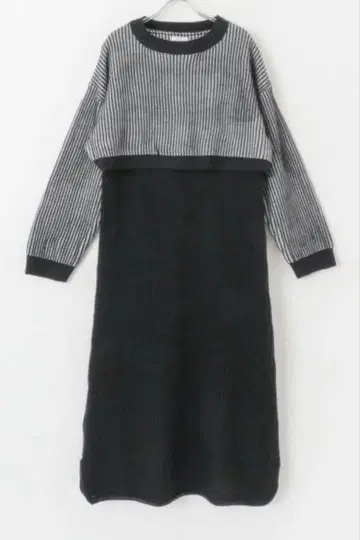 [ 미사용 새상품 ] 크롭 니트 x 점프스커트 세트