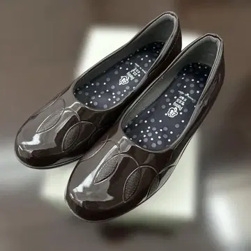 [ 미사용 ] Pansy 판지 레인 슈즈 23.5 EEE 브라운