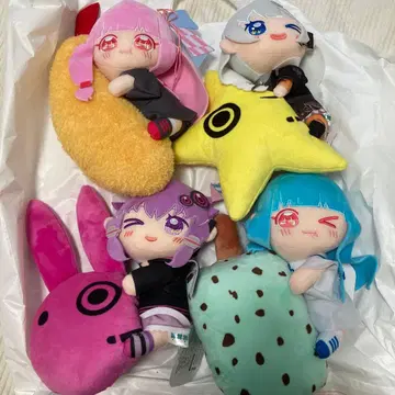 유즈키 유카리 키즈나 아카리 코토하 자매 포옹 봉제 인형 전 4종 세트