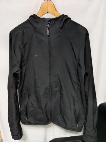 MAMMUT 마무트 마운틴 후드티