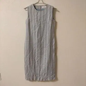 [ 새상품 ] Limitless Luxury 리미트리스 럭셔리 원피스