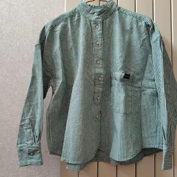 미사용 Sunny clouds 그린과 화이트 히코리 스트라이프 긴팔 셔츠