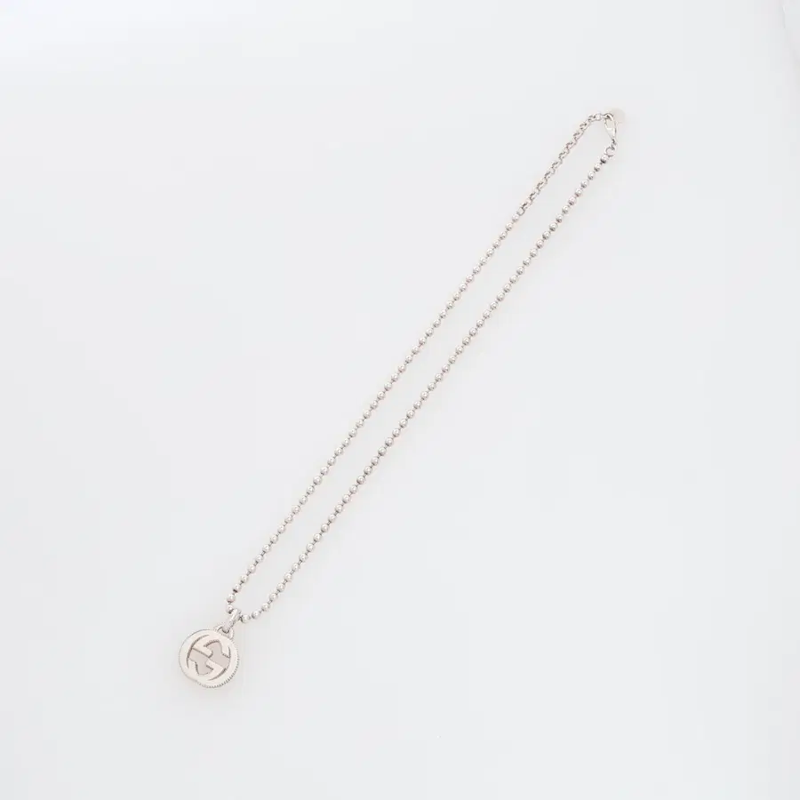 구찌 인터로킹 G 네크리스
