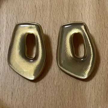 [ FRAY I.D ] 뉴앙스 메탈 귀걸이