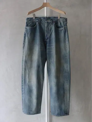 A.PRESSE 'No.37 워시드 와이드 데님 팬츠'