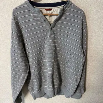 Hush Puppies 그레이 스트라이프 스웨터