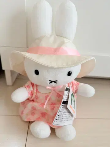 미피 봉제 인형 꽃무늬 원피스 벚꽃 택 포함