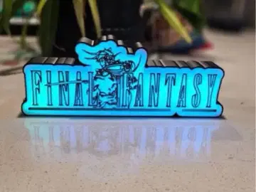 파이널 판타지 LED 라이트 스탠드 리모컨 포함