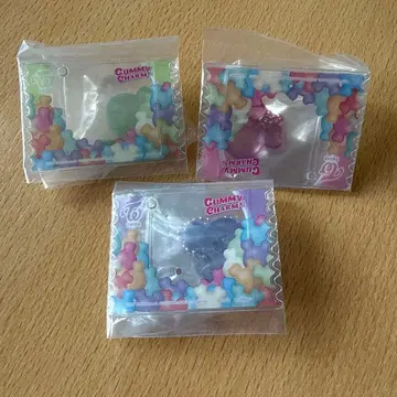 TWICE LOVELYS 구미 & 참 파우치 포함 사나, 모모, 정연