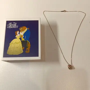 Disney 하트형 목걸이 Beauty and the Beast