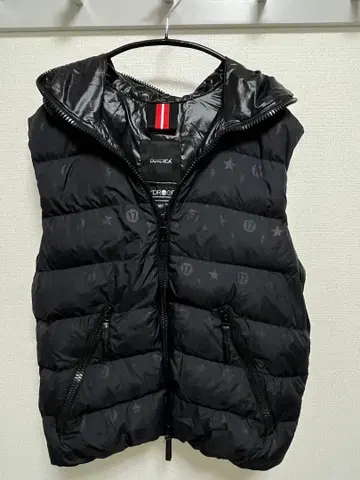 DUVETICA HYDROGEN 다운 베스트 사이즈 50 블랙