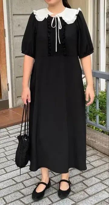 Bilitis dix-sept ans 카라 부착 원피스