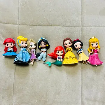 Qposket 디즈니 프린세스 8체 세트 받침대 없음