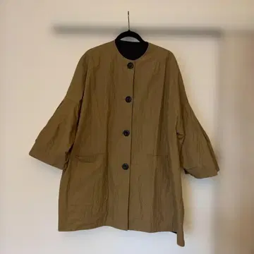 재인하! 새상품급! HOWDY 리버서블 벨 슬리브 코트