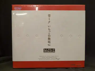 굿스마일컴퍼니 넨도로이드 유키 미쿠 딸기 시로무쿠 ver 303