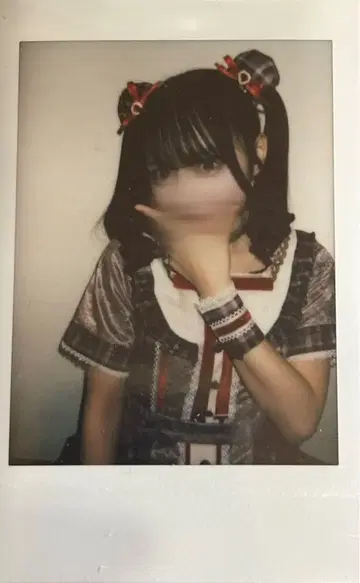 전 iLiFE! 나란 노도카 발렌타인 폴라로이드 2025