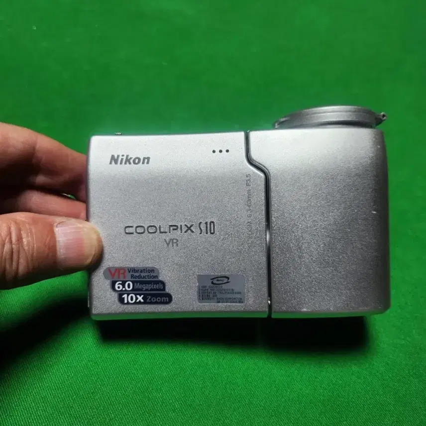 니콘 쿨픽스 S10 디지털카메라
