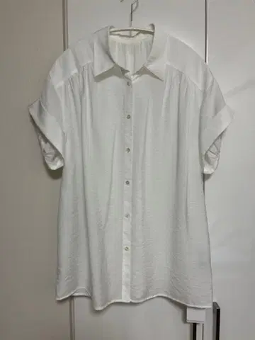 [새상품] Spick and Span 소프트 론 개더 반팔 셔츠 화이트