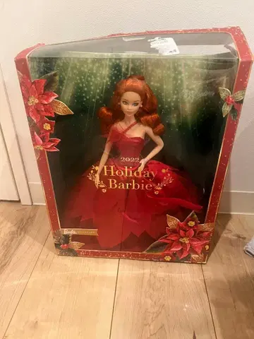 레어 2022 Holiday Barbie 빨간 머리 미사용품