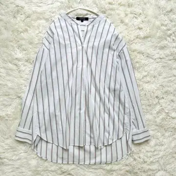 [새상품급] 언타이틀 스키퍼 셔츠 스트라이프 블라우스
