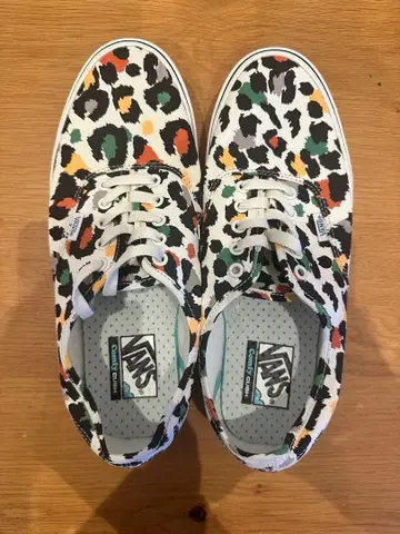 [미사용 새상품] Vans 오센틱 10 (28.0cm)