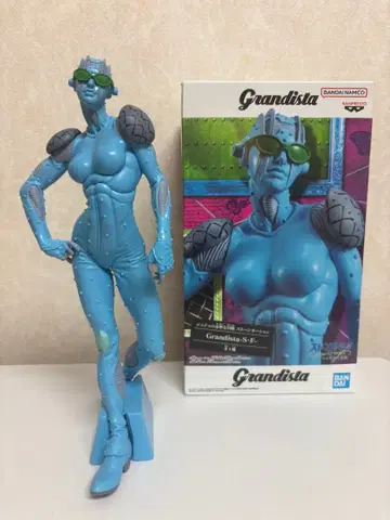 죠죠의 기묘한 모험 6부 스톤 프리 피규어