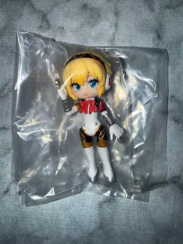 페르소나 3 리로드 아이기스 피규어