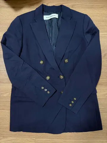 AG BY AQUAGIRL 네이비 테일러드 자켓