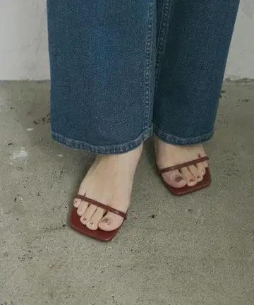 URBAN RESEARCH 내로우 스트랩 샌들 MAROON 38