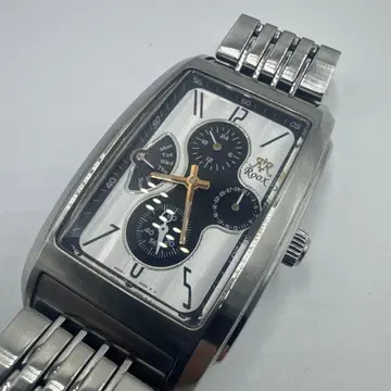 세이코 알바 루크스 레트로그래이드 토노형 쿼츠 손목시계