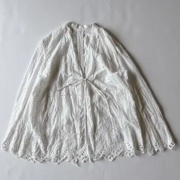 플라주 컷워크 레이스 자켓 인도산 자수