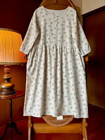 70s 유럽 구제 의류 프랑스 앤티크 빈티지 꽃무늬 원피스