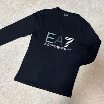 [배송비 포함] 엠포리오 아르마니 EA7 / 블랙 긴팔 티셔츠 롱티 XS