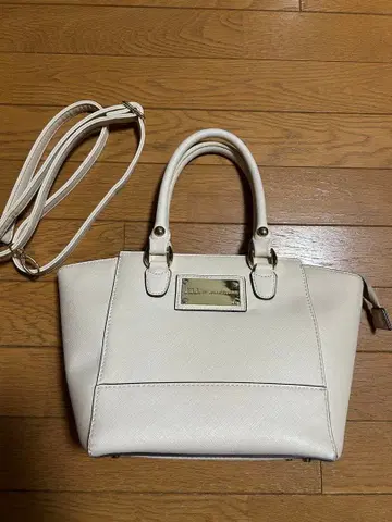 질스튜어트 숄더백