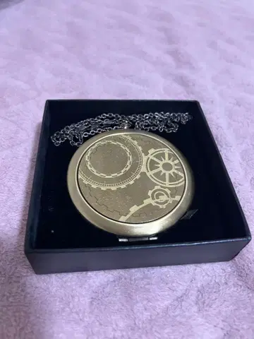 테일즈 오브 엑실리아 2 루도거 회중시계 거울