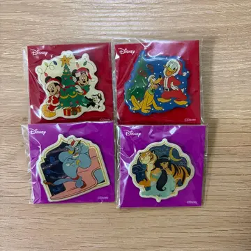 디즈니 제일복권 크리스마스 오너먼트 2019 구매 혜택 핀 배지 세트