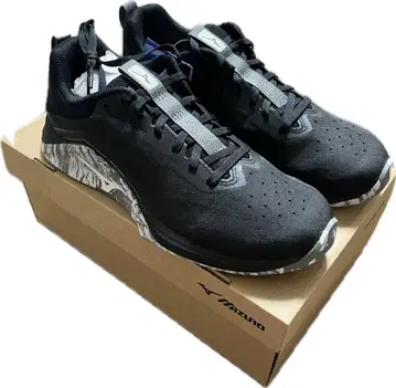 미즈노 트레이닝 슈즈 블랙