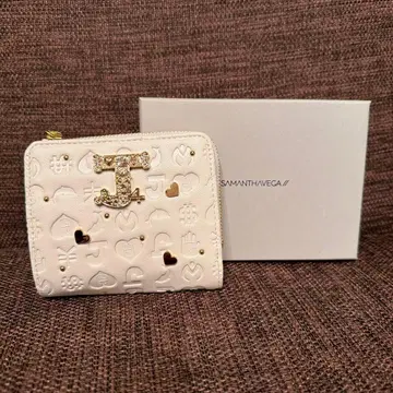 사만사 베가 x 죠죠의 기묘한 모험 4부 콜라보 지갑