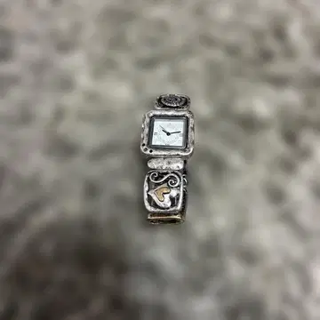 nugu 앤티크 스퀘어 핸드워치