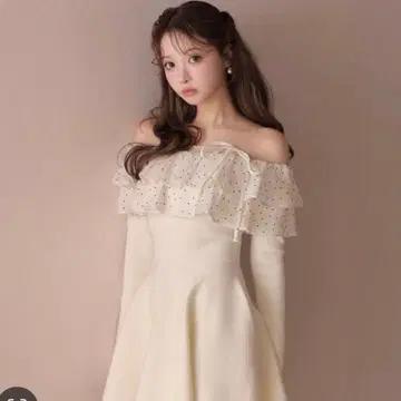 M me eme Petite Dot Frill onepiece IVR