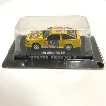 러키스타 이타샤 VERTEX AE86 TRUENO 1/64 스케일 미니카