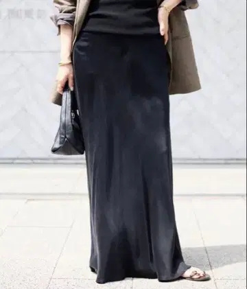 Deuxieme Classe Cu/R 맥시 스커트