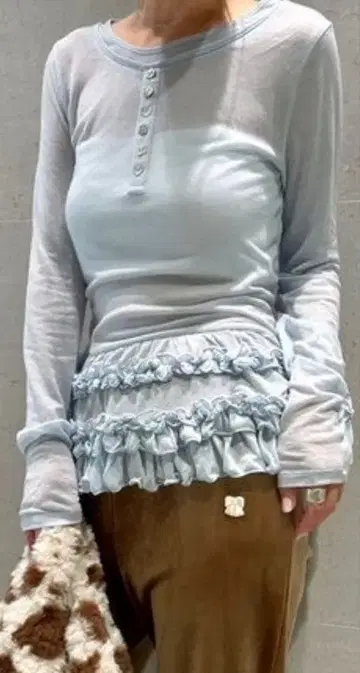 FURFUR 밑단 프릴 저지 상의