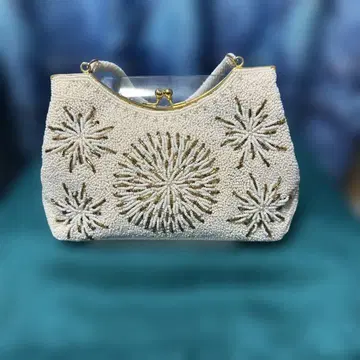 비즈 자수 화이트 파티 백