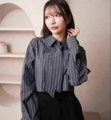 LIP SERVICE 넥타이SET 크롭 셔츠