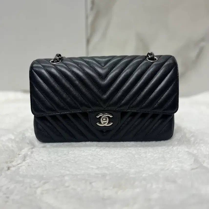 샤넬 Chanel(샤넬) 클래식 캐비어 M사이즈 체인 숄더백 (보증서 보유) 사진 1