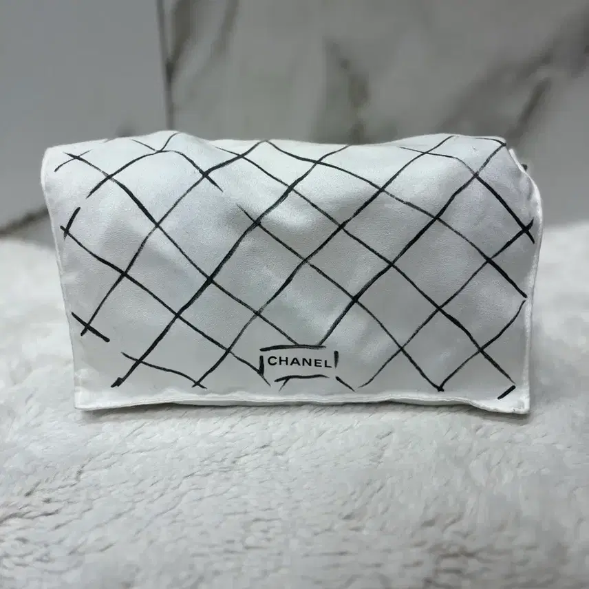 샤넬 Chanel(샤넬) 클래식 캐비어 M사이즈 체인 숄더백 (보증서 보유) 사진 4