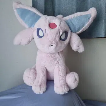 포켓몬 센터 포근포근 안고 자는 봉제 인형 에브이